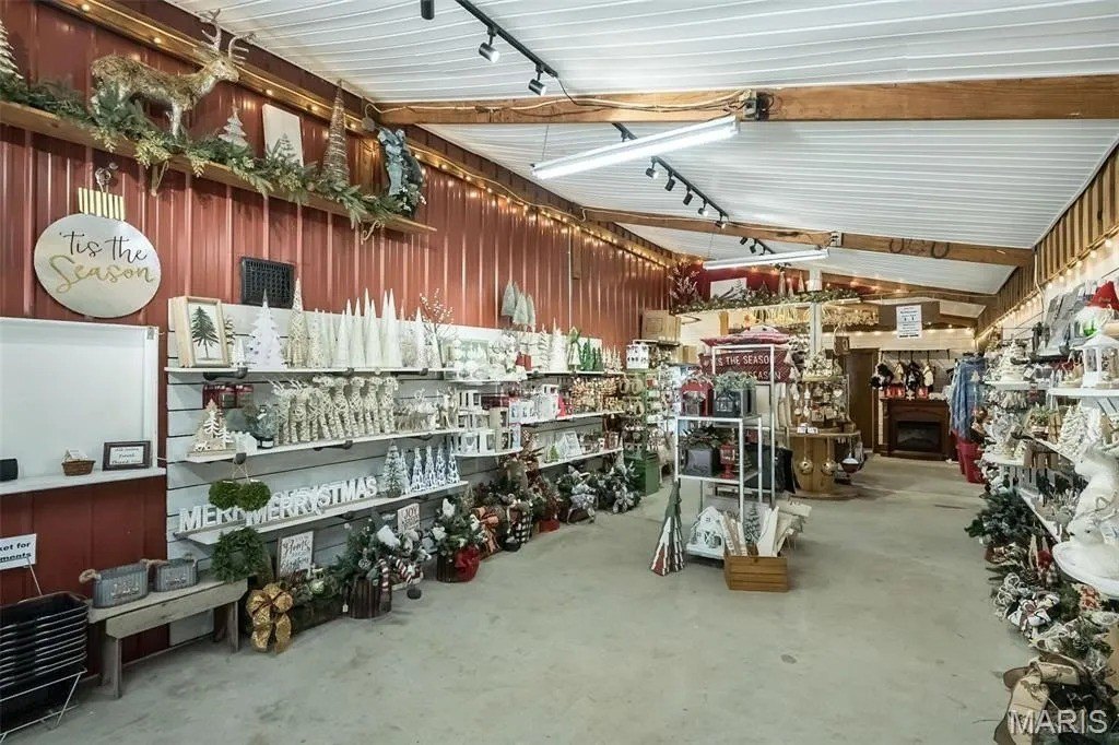 ‘Iconic’ Christmas Tree Farm in Aptly Named Locale Hits the Market for $2.2 Million (but Festive Inventory Will Cost You Extra)