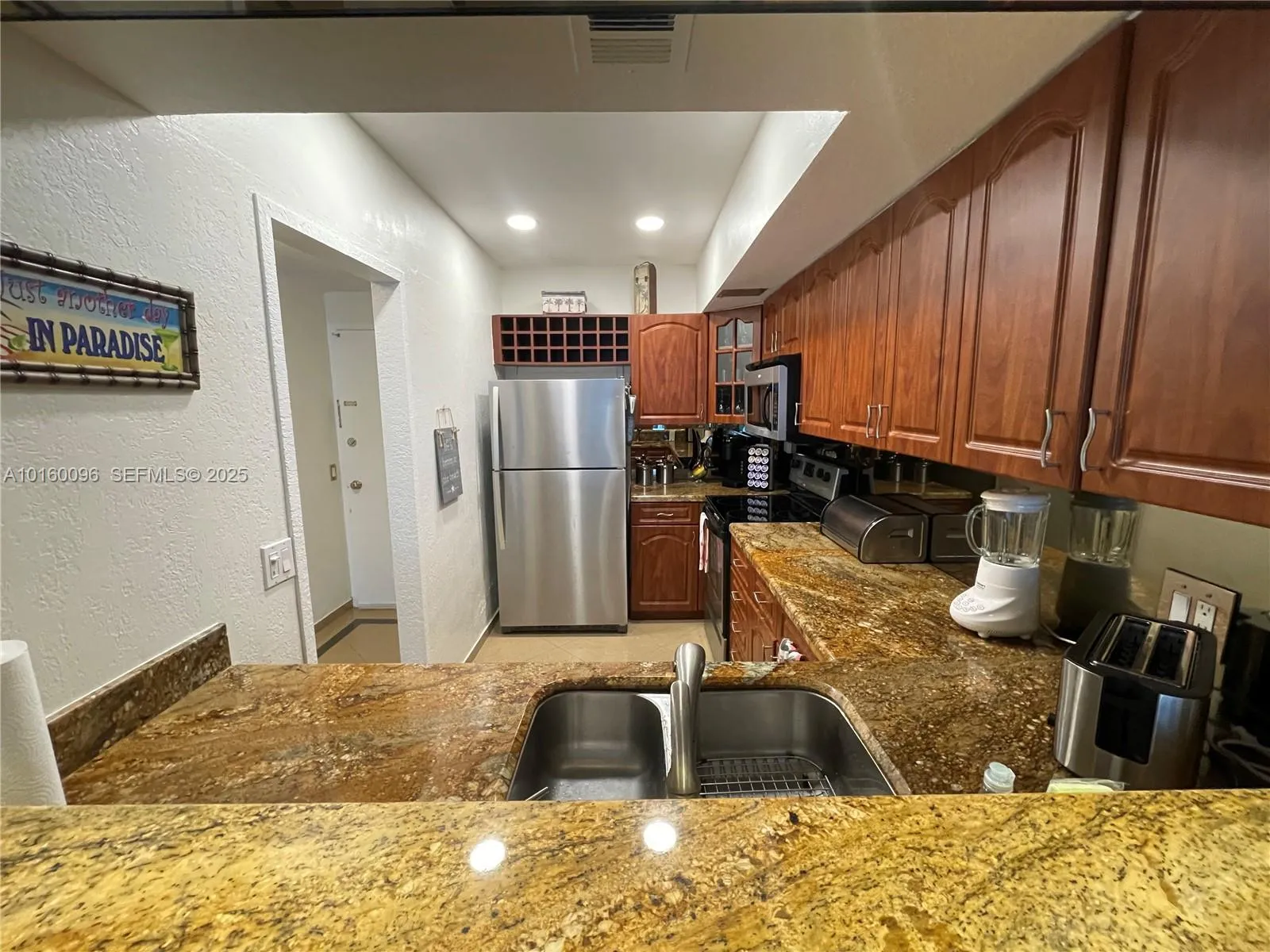 3505 S Ocean Dr # 105, Hollywood FL 33019