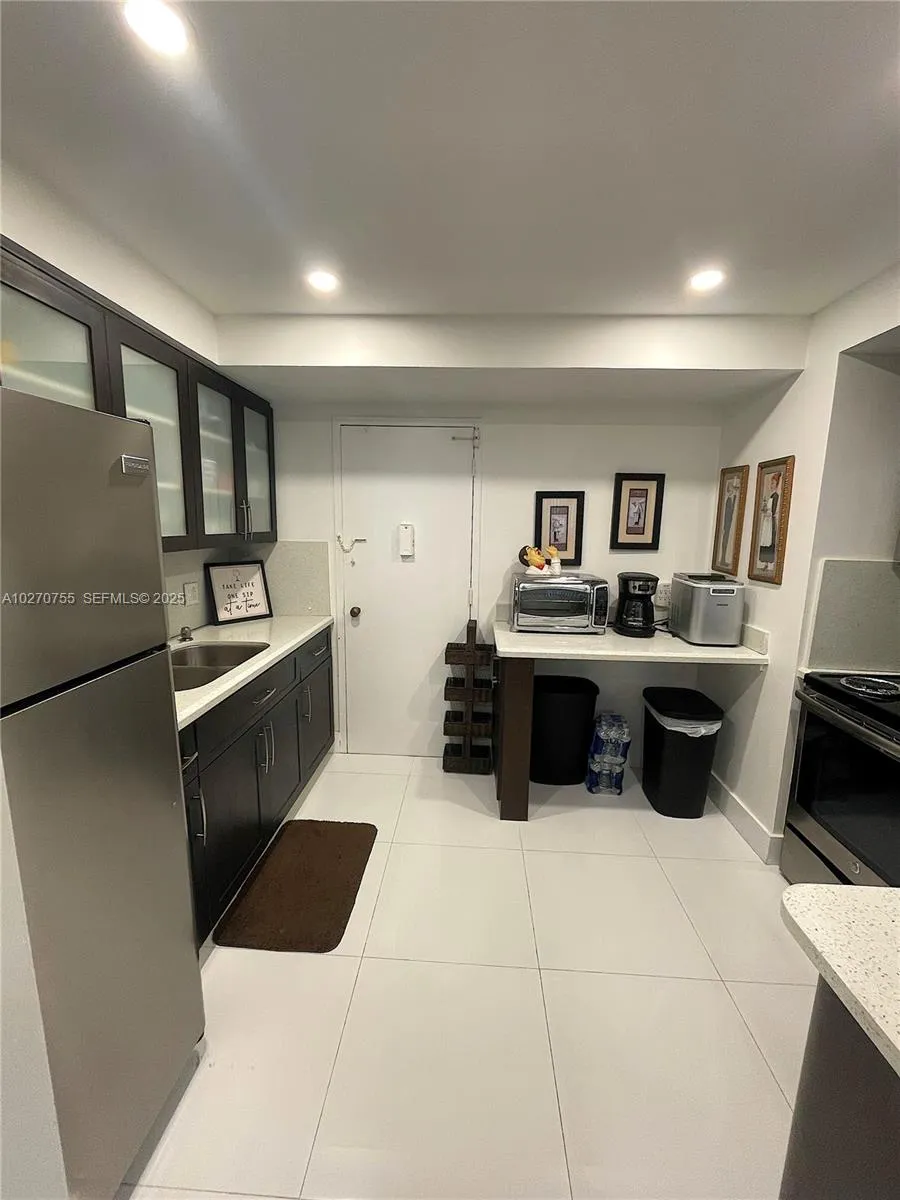 3505 S OCEAN DR # 1111, Hollywood FL 33019