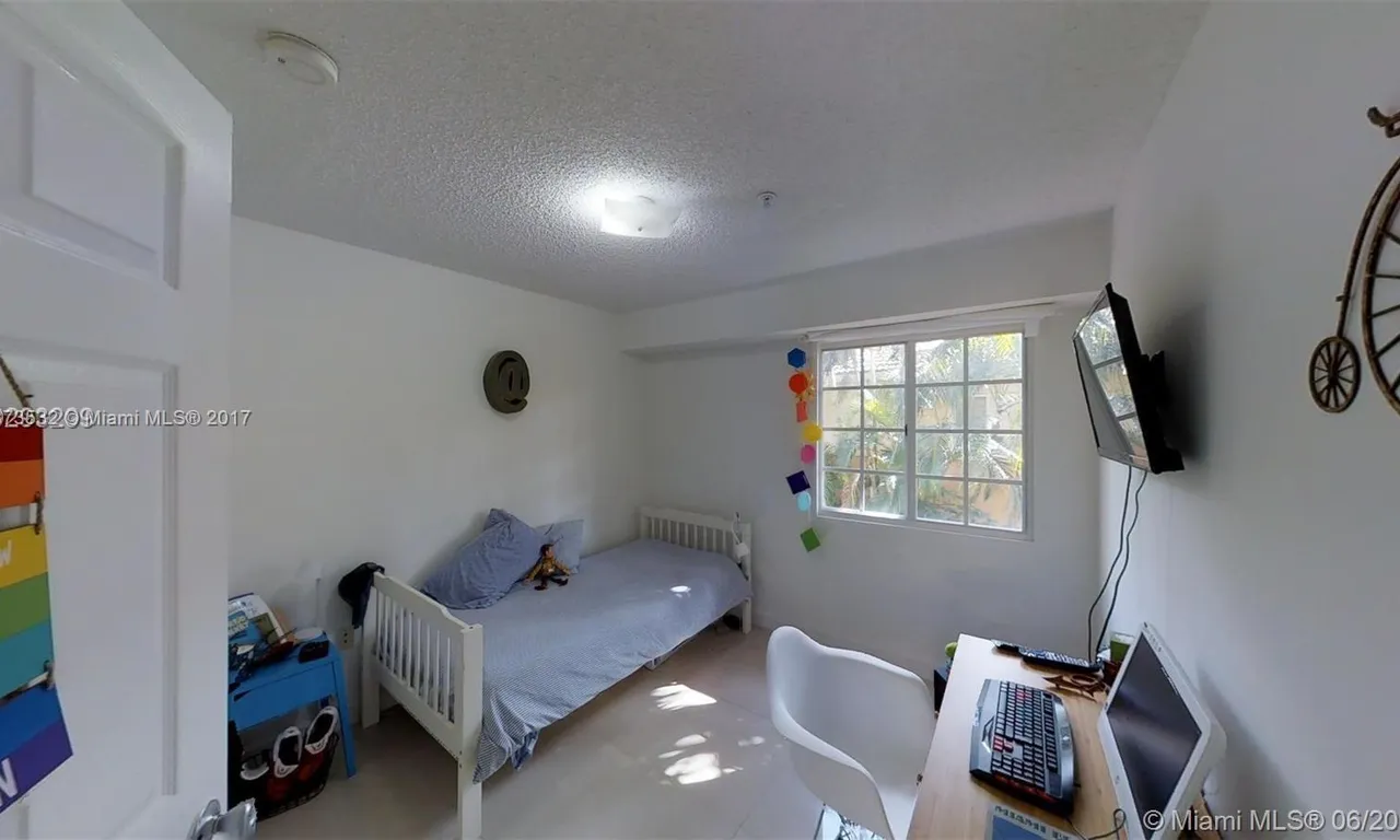 2965 NE 185th St # 1505, Aventura FL 33180