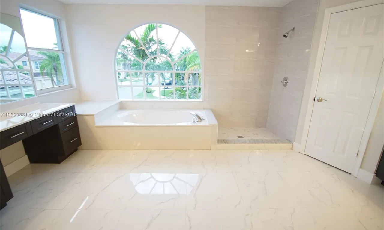 2383 SW 181st Ter, Miramar FL 33029