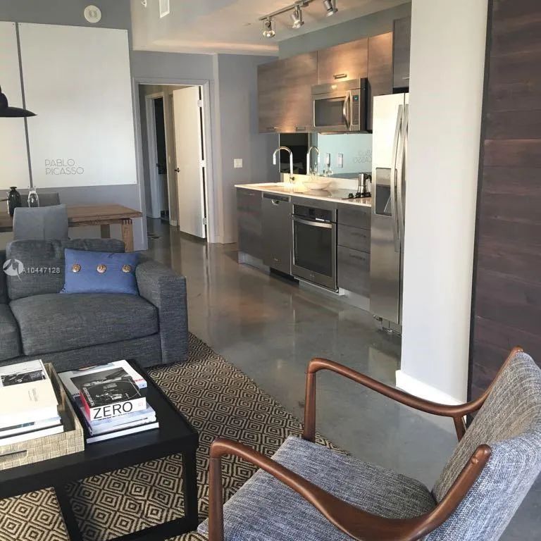 151 SE 1st St # 801, Miami FL 33131