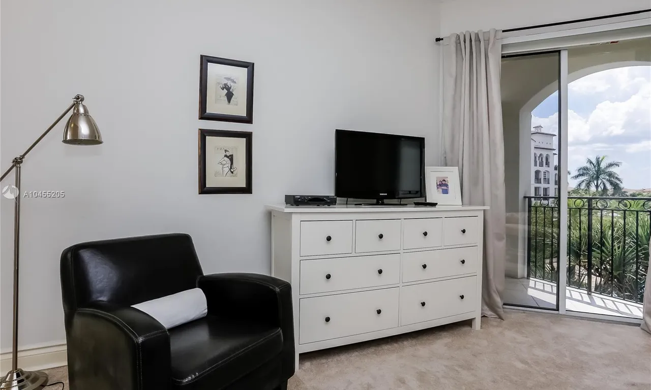 3700 Island Blvd # C307, Aventura FL 33160