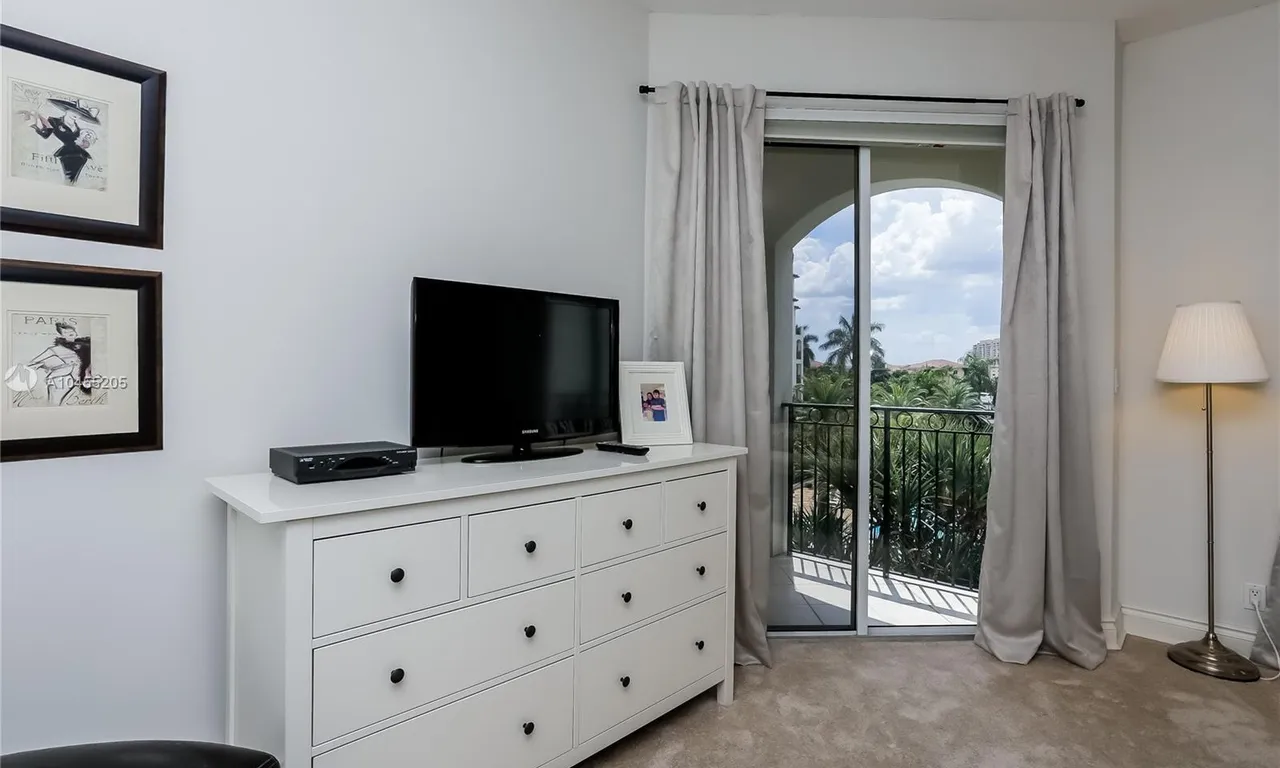 3700 Island Blvd # C307, Aventura FL 33160