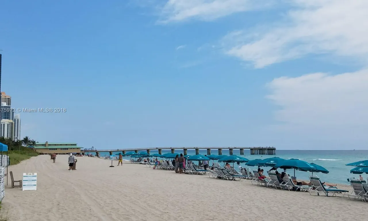 16425 Collins Ave # 515, Sunny Isles Beach FL 33160