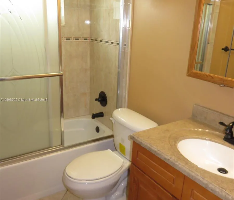 7790 NW 15th St, Pembroke Pines FL 33024