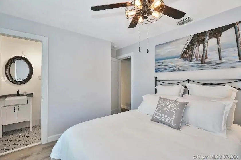 1239 NE 15th Ave, Fort Lauderdale FL 33304