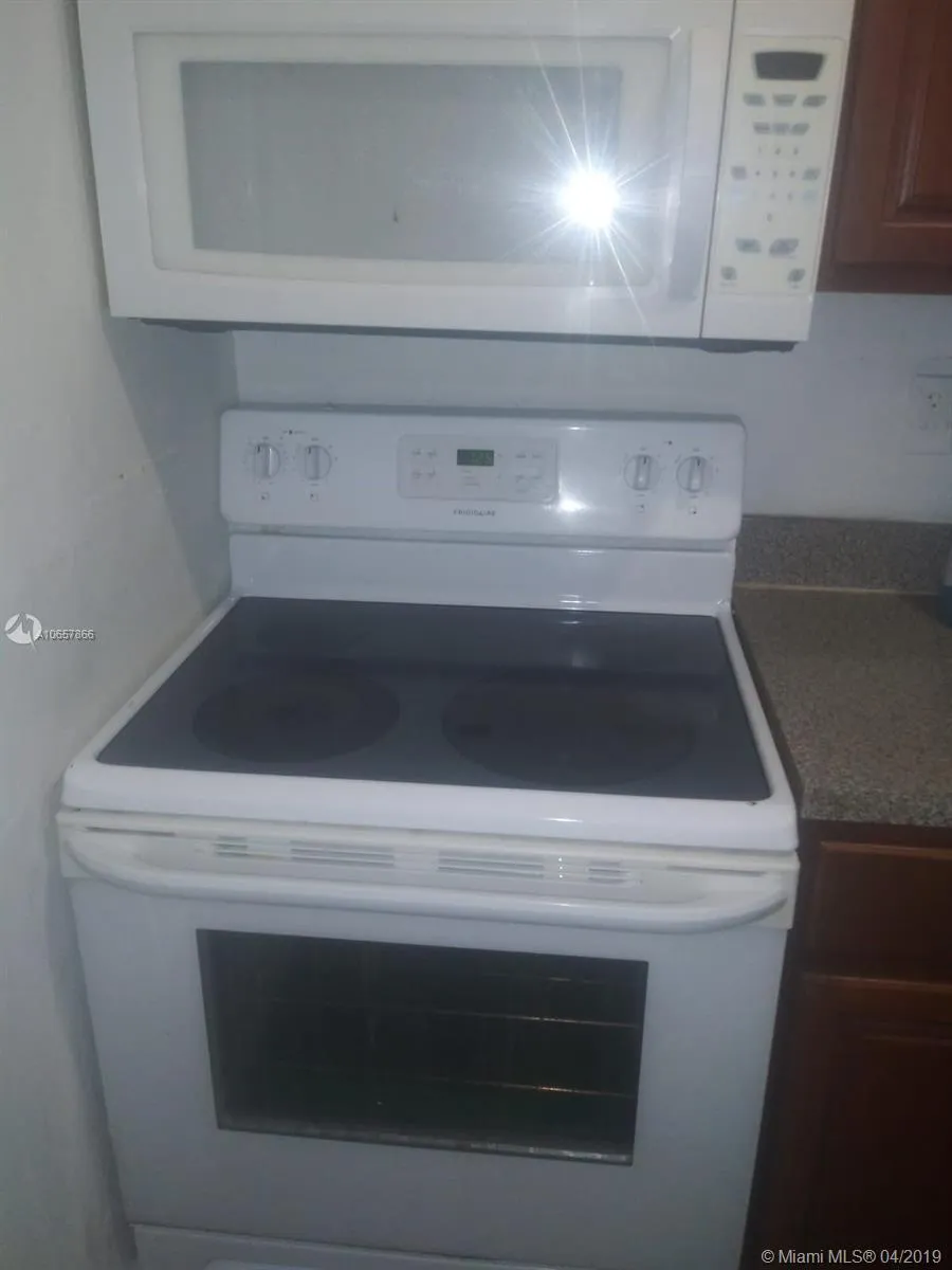 1620 NW 64th St, Miami FL 33147