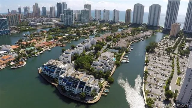 387 Poinciana Dr # 1211, Sunny Isles Beach FL 33160