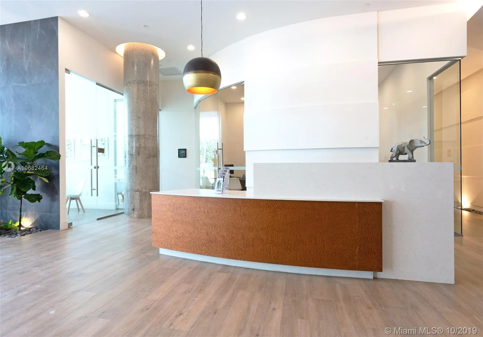 58 NE 14th St, Miami FL 33132