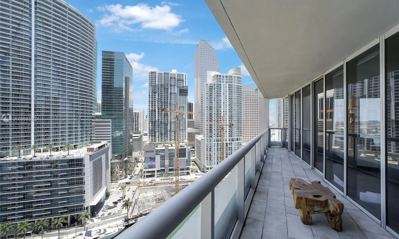 465 Brickell Ave # 2302, Miami FL 33131