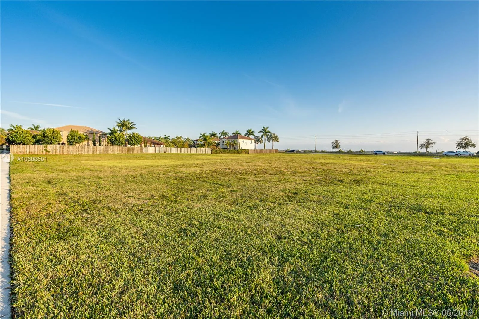 120 St, Miami FL 33196