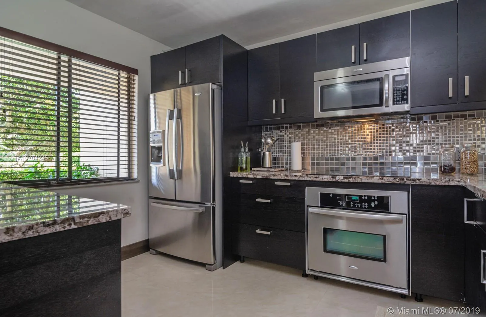 2 bedroom 2 bath for sale at 382 Lakeview Dr # 103, Weston FL 33326