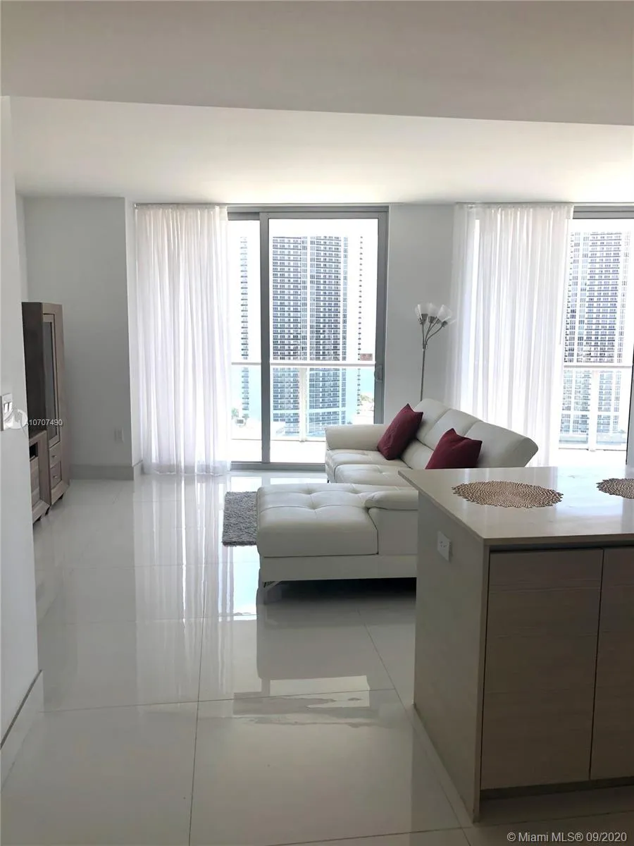 2600 E Hallandale Beach Blvd, Hallandale Beach FL 33009