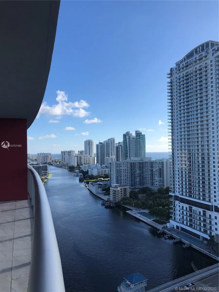 2600 E Hallandale Beach Blvd, Hallandale Beach FL 33009