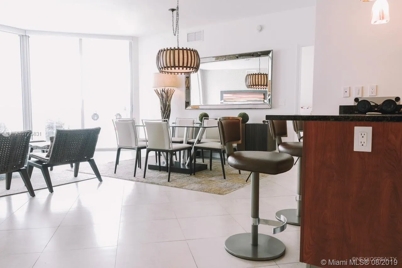 3131 NE 188th St # 503, Aventura FL 33180