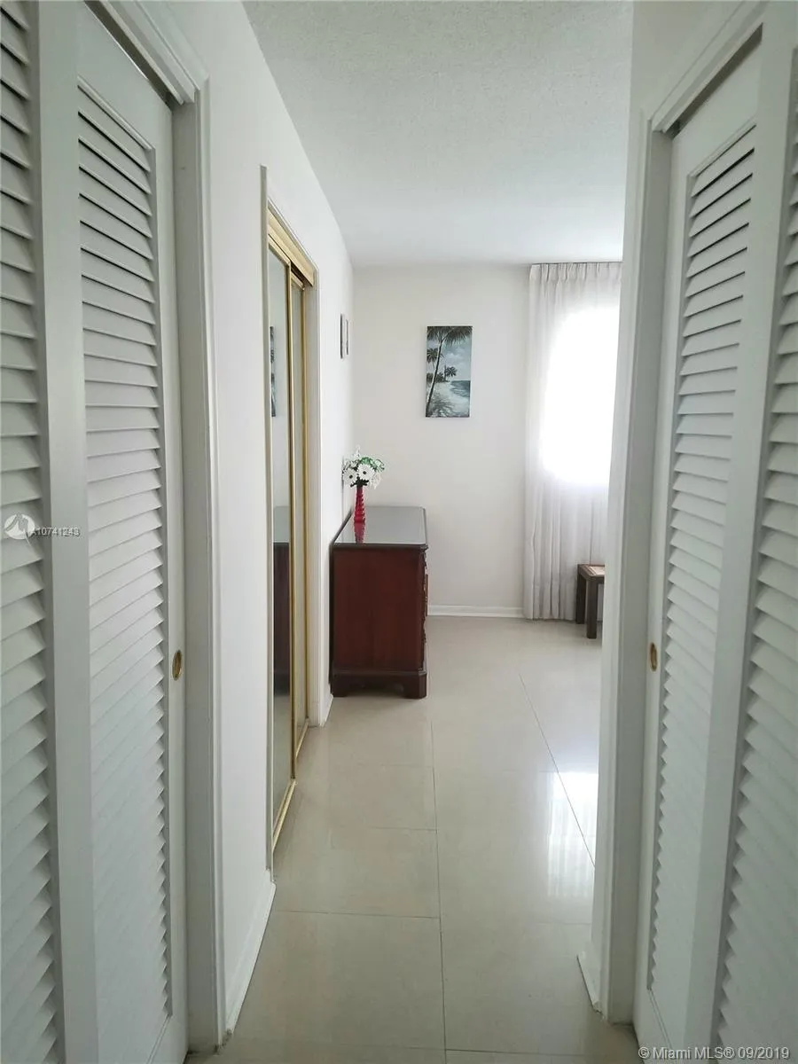 233 NE 14th Ave # 508, Hallandale Beach FL 33009