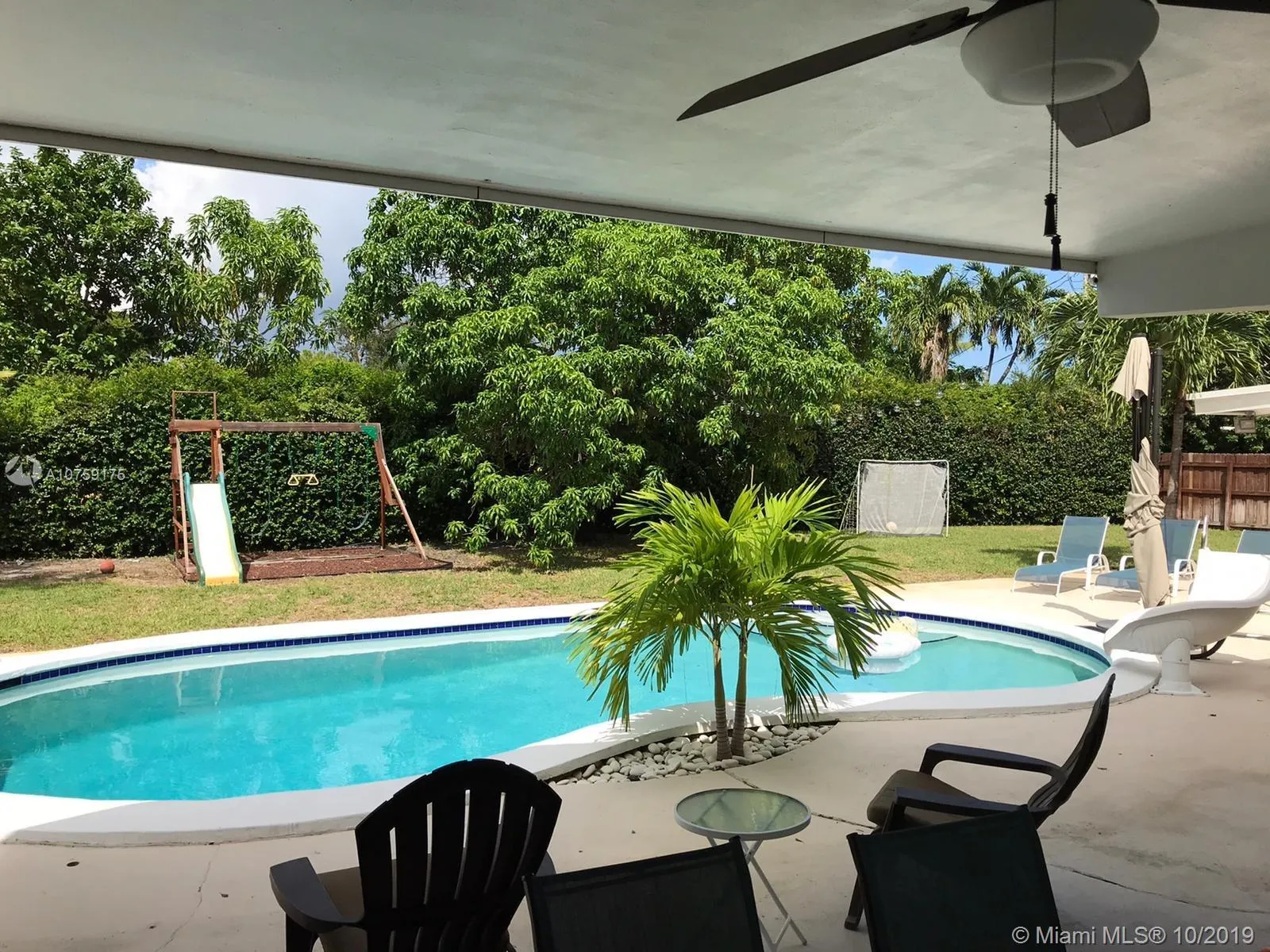 1901 NE 186th Dr, North Miami Beach FL 33179