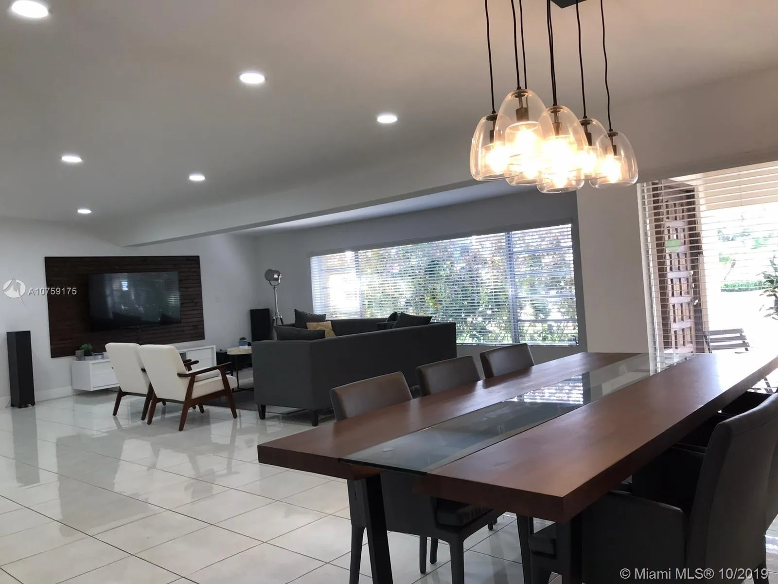 1901 NE 186th Dr, North Miami Beach FL 33179