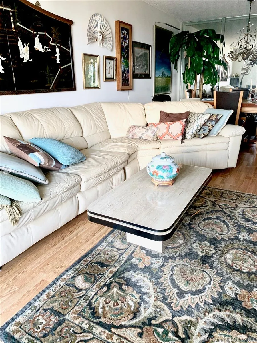 2500 Parkview Dr # 2303, Hallandale Beach FL 33009