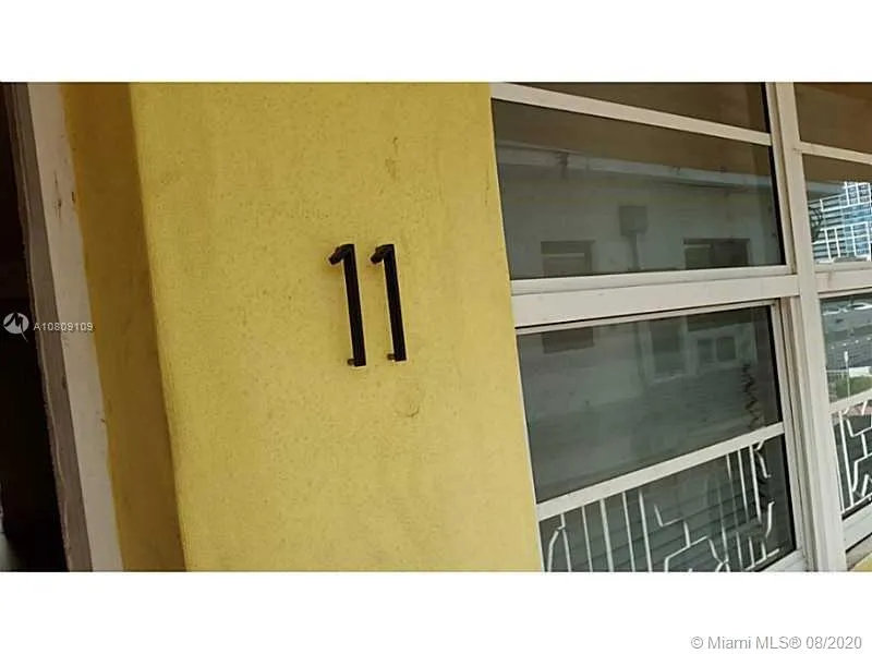 6944 Byron Ave # 1, Miami Beach FL 33141