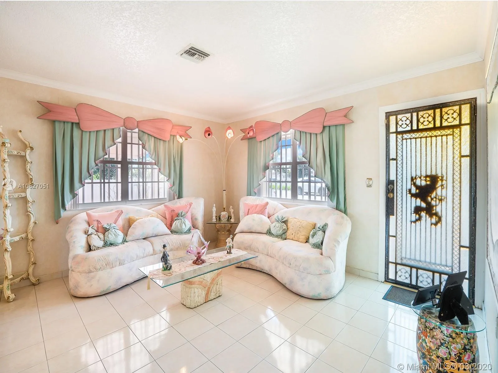 3905 W 4th Ave, Hialeah FL 33012