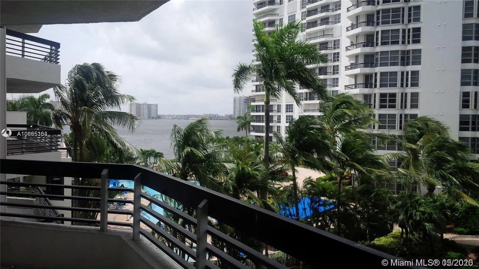 19195 NE 36th Ct # 402, Aventura FL 33180