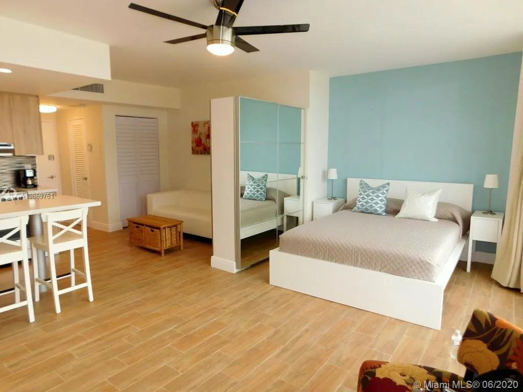 1720 Harrison St # 15F, Hollywood FL 33020