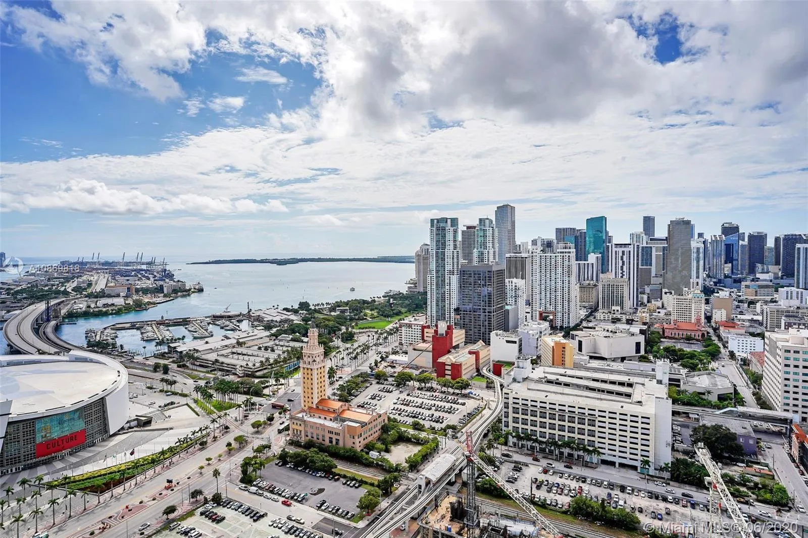 851 NE 1st Ave # 3007, Miami FL 33132