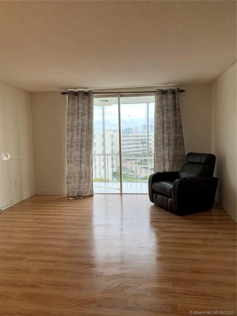 2930 Point East Dr # E610, Aventura FL 33160