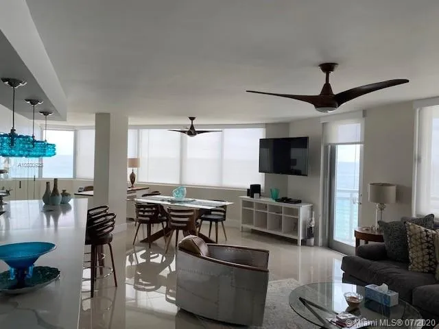 7135 Collins Ave # 1206, Miami Beach FL 33141