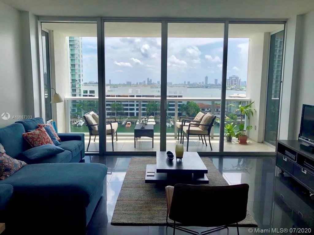 7929 West Dr # 802, North Bay Village FL 33141