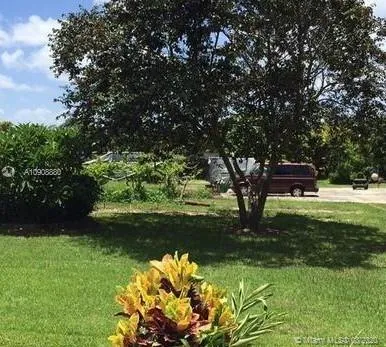 26500 SW 157th Ave, Homestead FL 33031