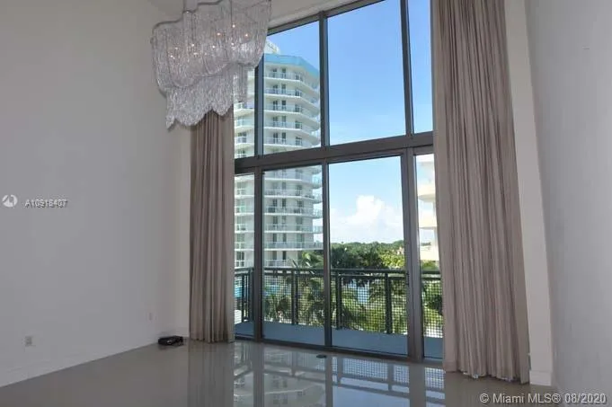 6000 Collins Ave # 546, Miami Beach FL 33140
