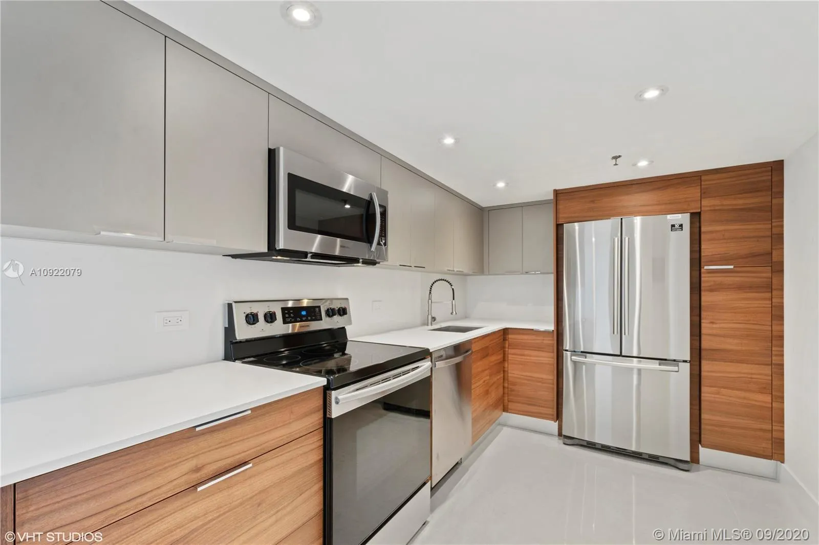 20505 E Country Club Dr # 1031, Aventura FL 33180