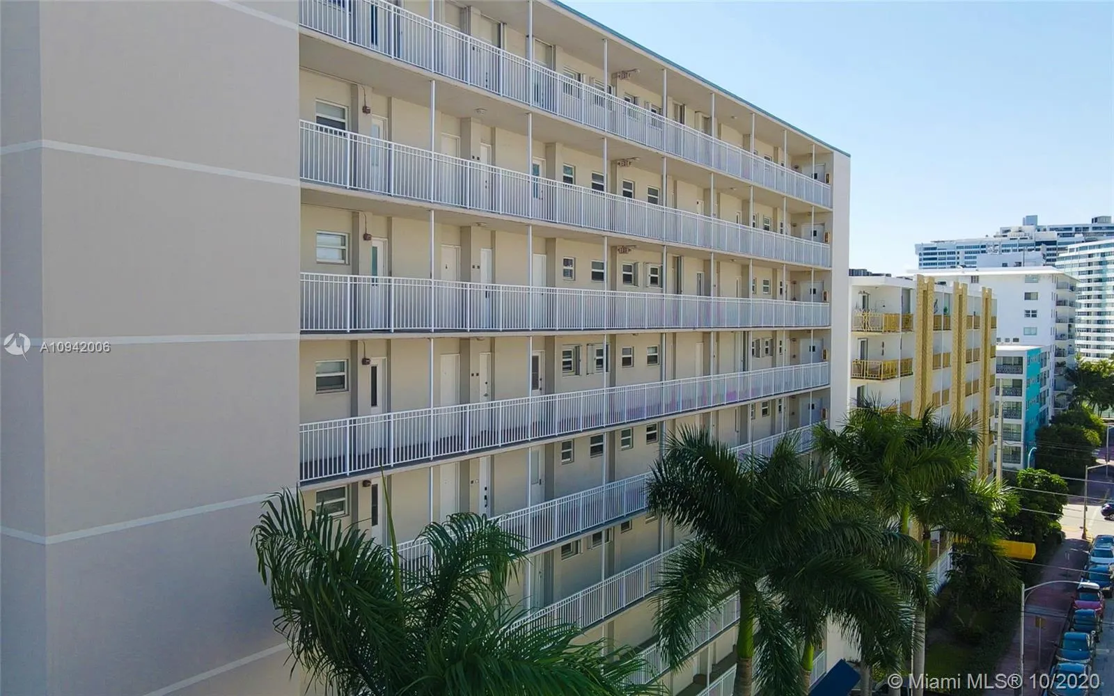 1300 Lincoln Rd # D804, Miami Beach FL 33139