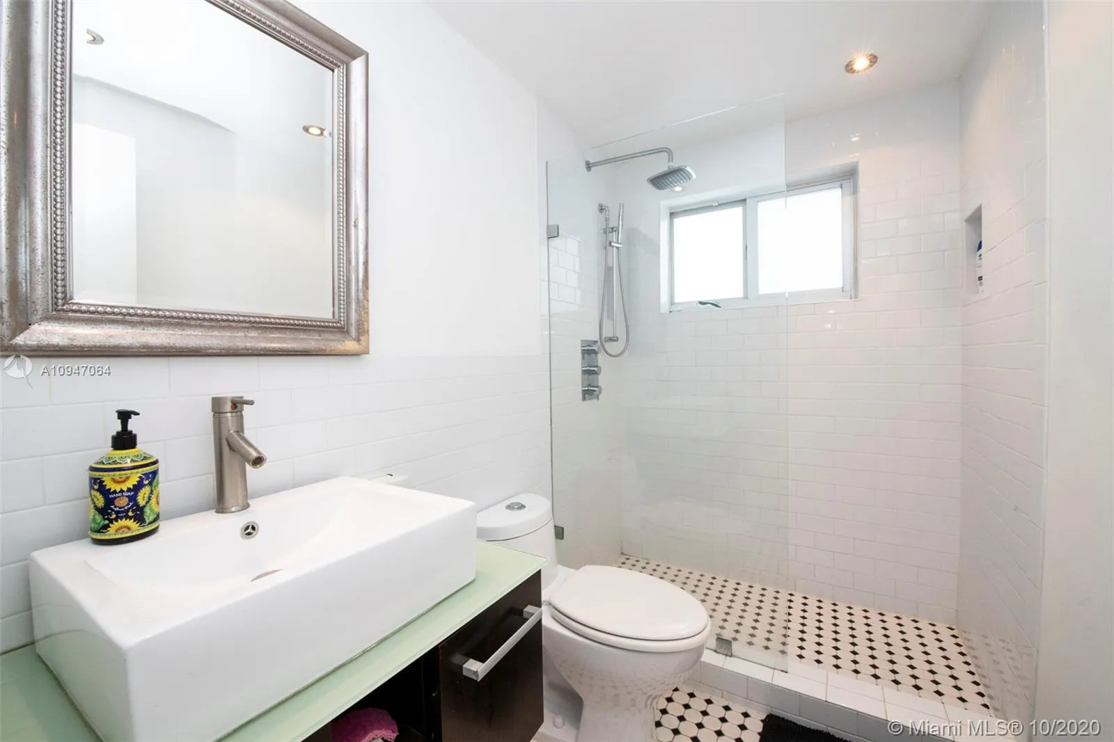 641 Espanola Way # 24, Miami Beach FL 33139