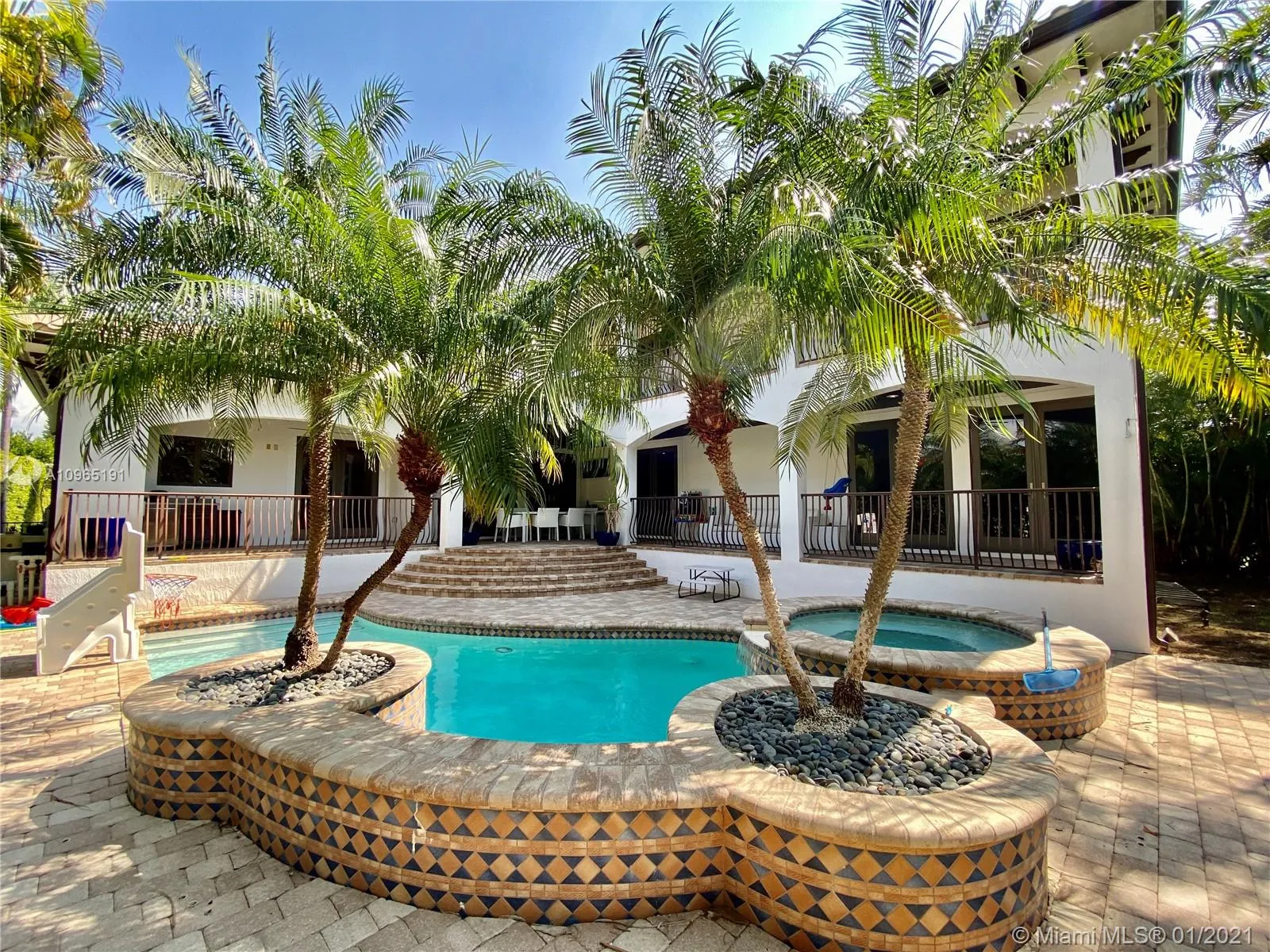 1210 95th St, Bay Harbor Islands FL 33154