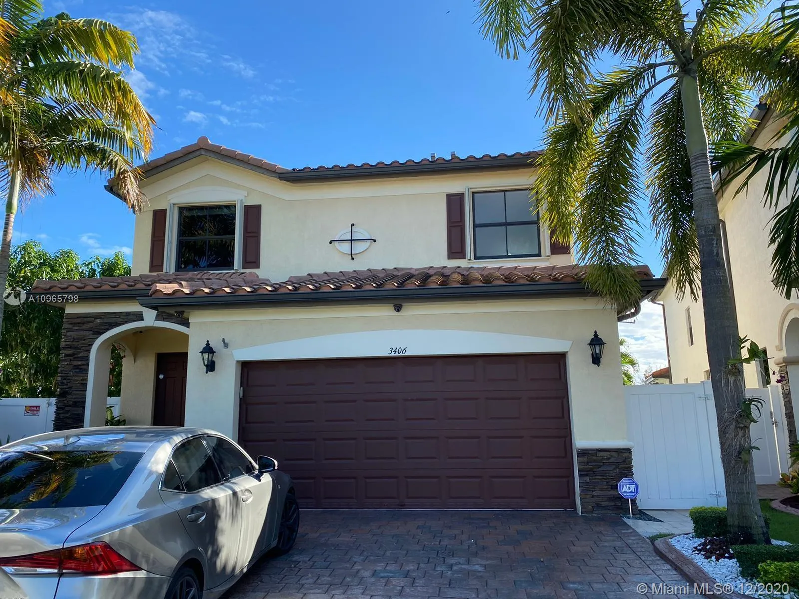 3406 W 88th St, Hialeah FL 33018