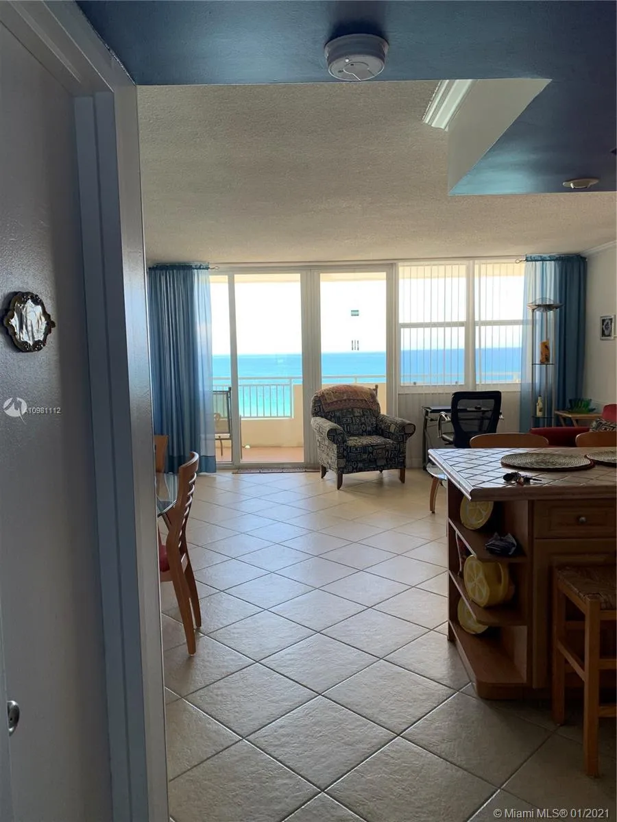 3180 S Ocean Dr # 1203, Hallandale Beach FL 33009