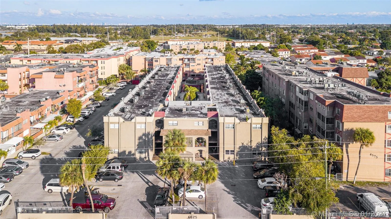 6625 W 4th Ave # 114, Hialeah FL 33012