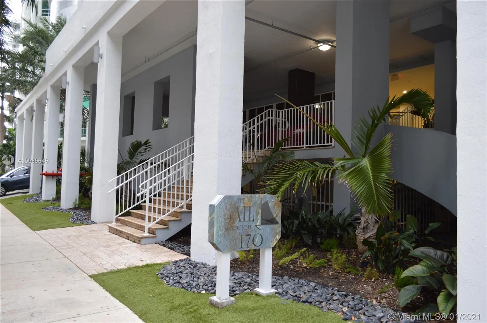 170 SE 14th St # 2205, Miami FL 33131