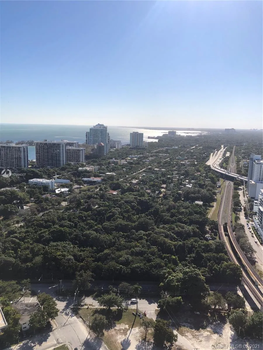 60 SW 13th St # 3603, Miami FL 33130