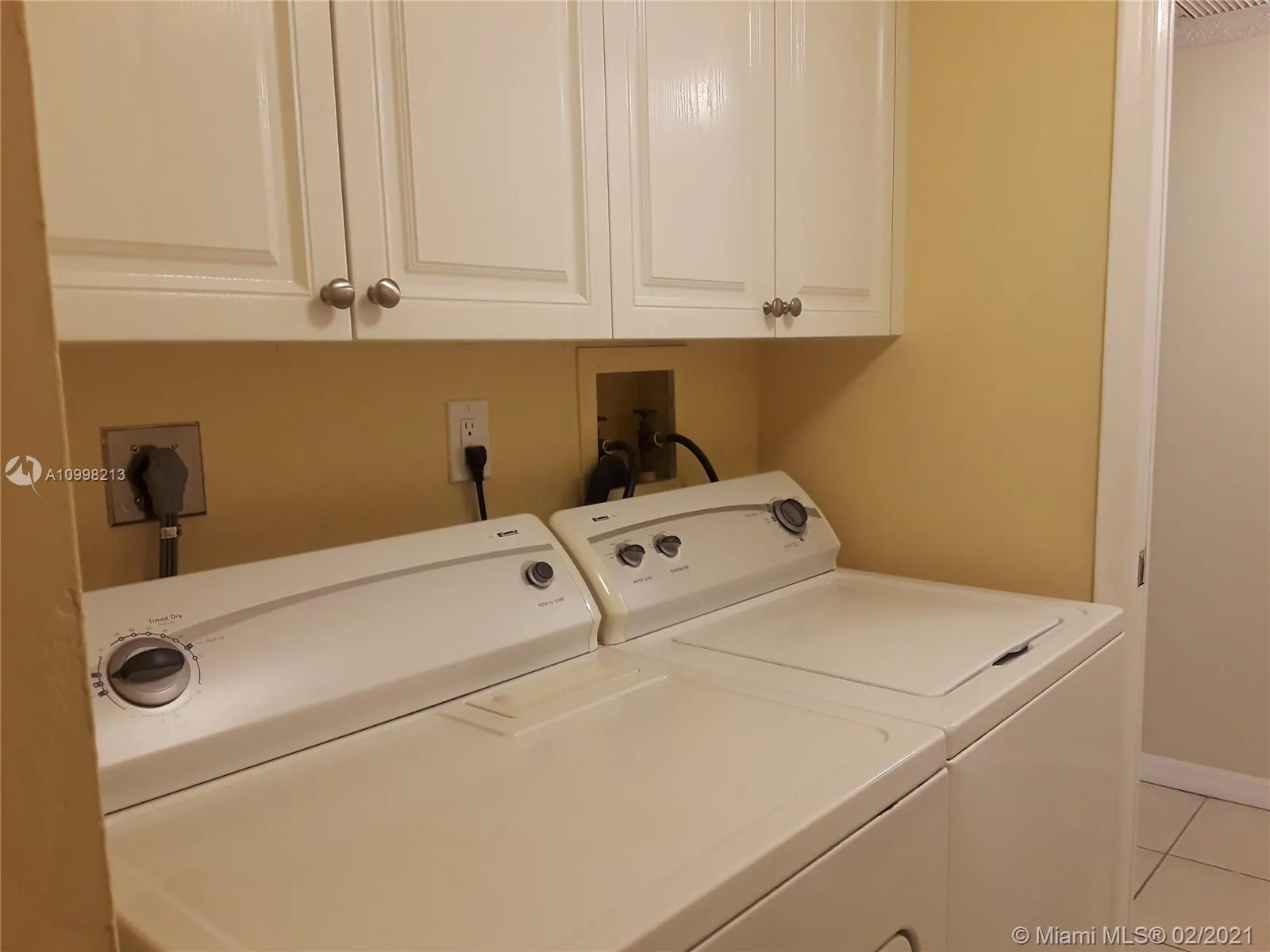 821 Cypress Blvd # 111, Pompano Beach FL 33069