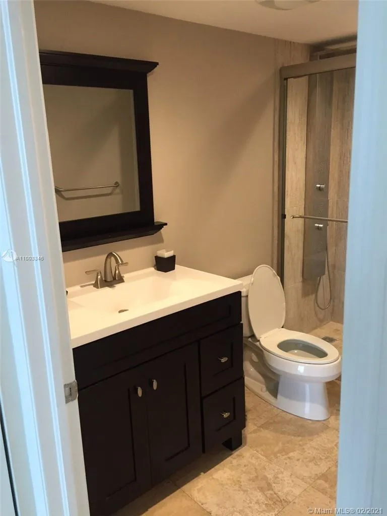 275 NE 18th St # 1104, Miami FL 33132