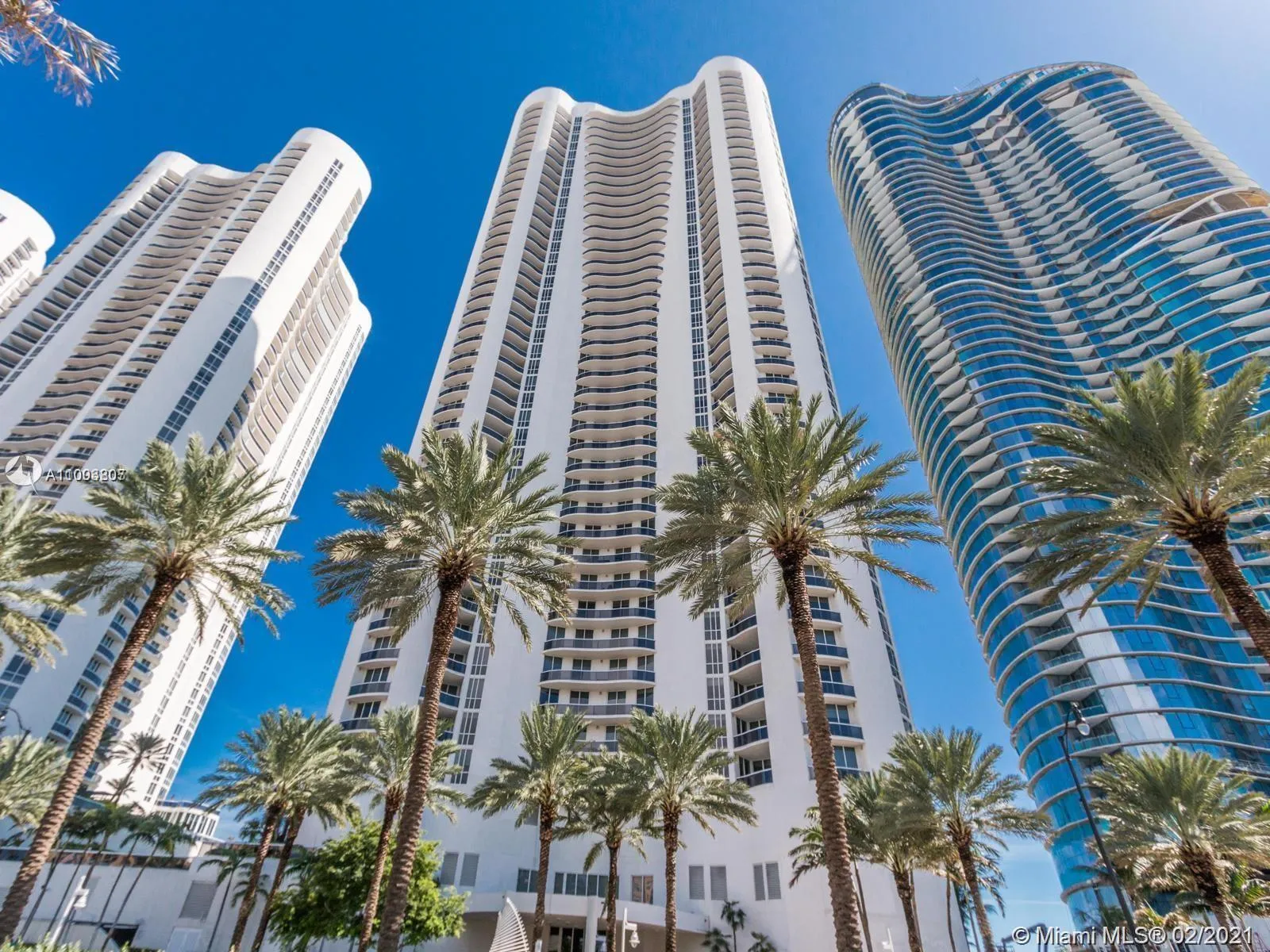 15811 Collins Ave # 2107, Sunny Isles Beach FL 33160