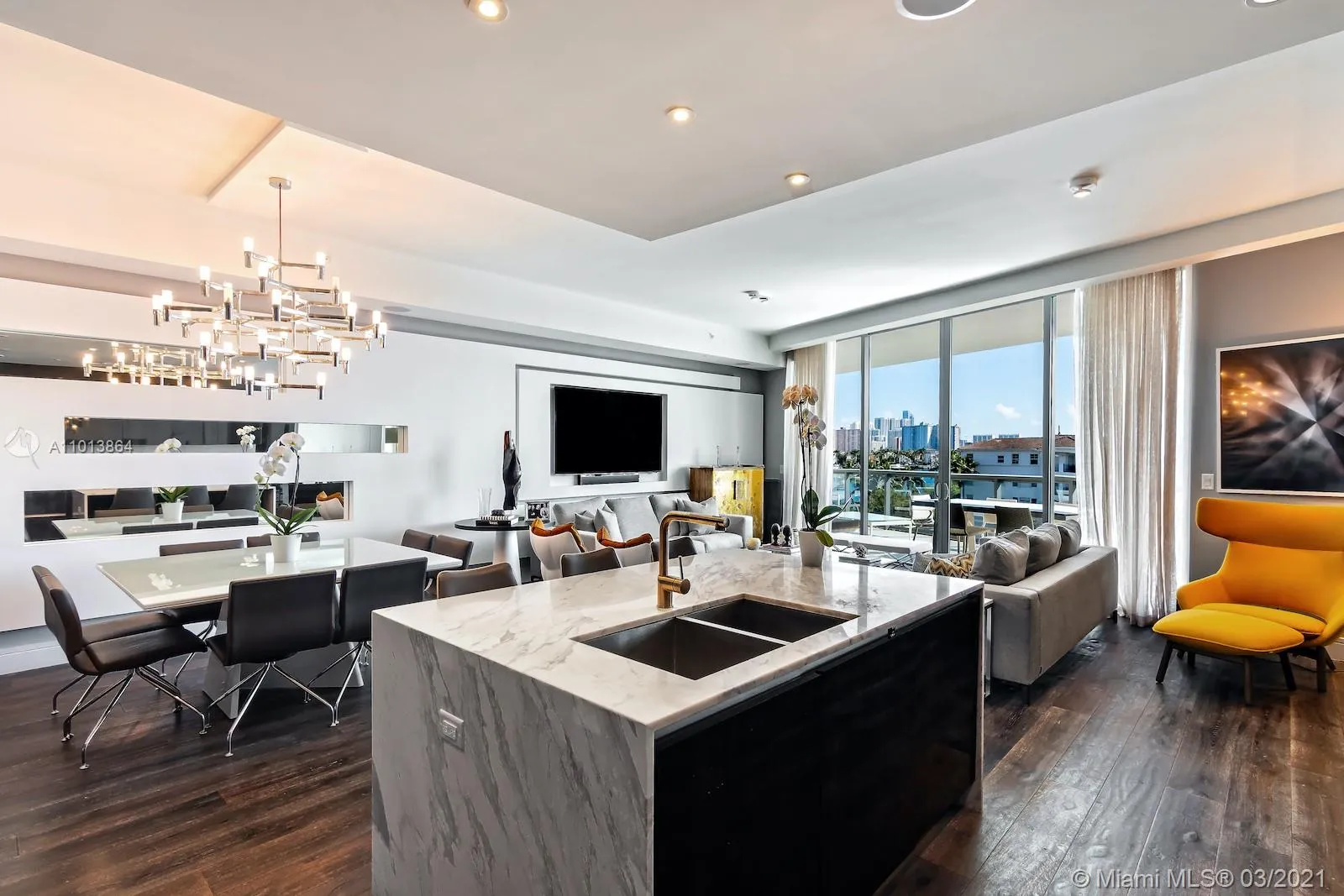 3250 NE 188th St # 408, Aventura FL 33180