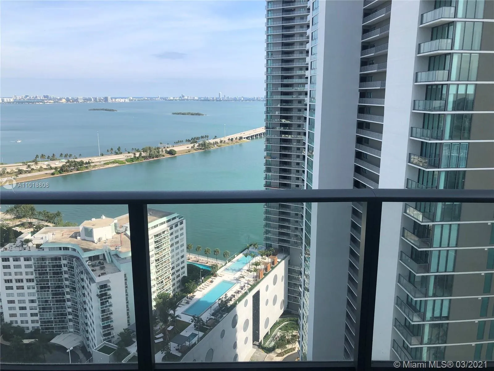1 bedroom 1 bath for sale at 501 NE 31st St # 2905, Miami FL 33137