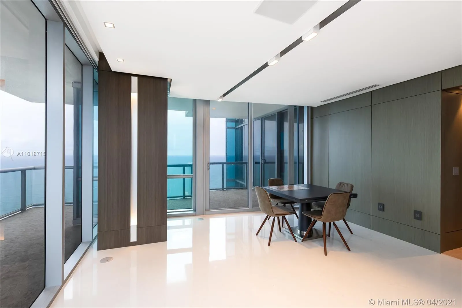 17121 Collins Ave # 4208, Sunny Isles Beach FL 33160