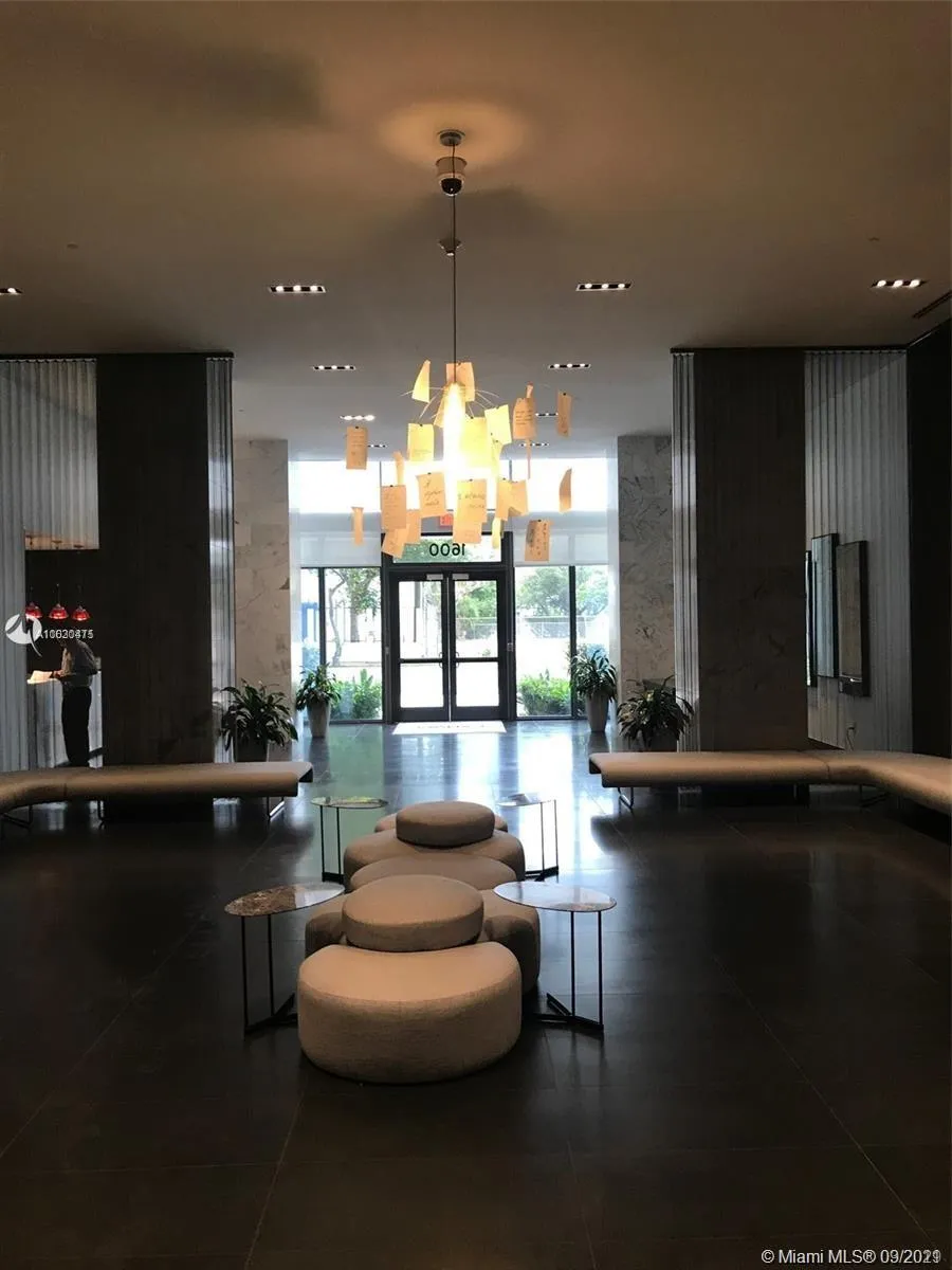 1600 NE 1st Ave # 1201, Miami FL 33132